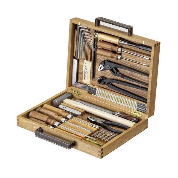 woodandluxuy_swisstoolcase_walnut