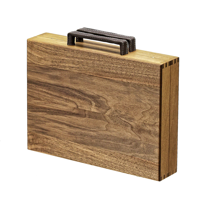 woodandluxuy_swisstoolcase_walnut